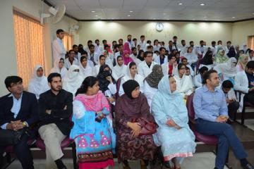 p17lon7kcr1ppaon71dd2of9vsr71363409724.jpg