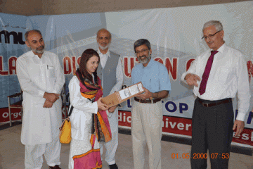 p17rprkf5kags56k137pv9oghc1369889158.gif